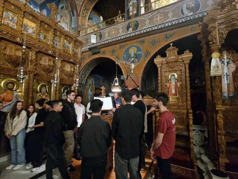 Θεία Λειτουργία για τους εξεταζομένους μαθητές από τον Μητροπολίτη Δράμας